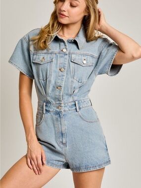Le Lis Light Blue Denim Romper Women’s Small